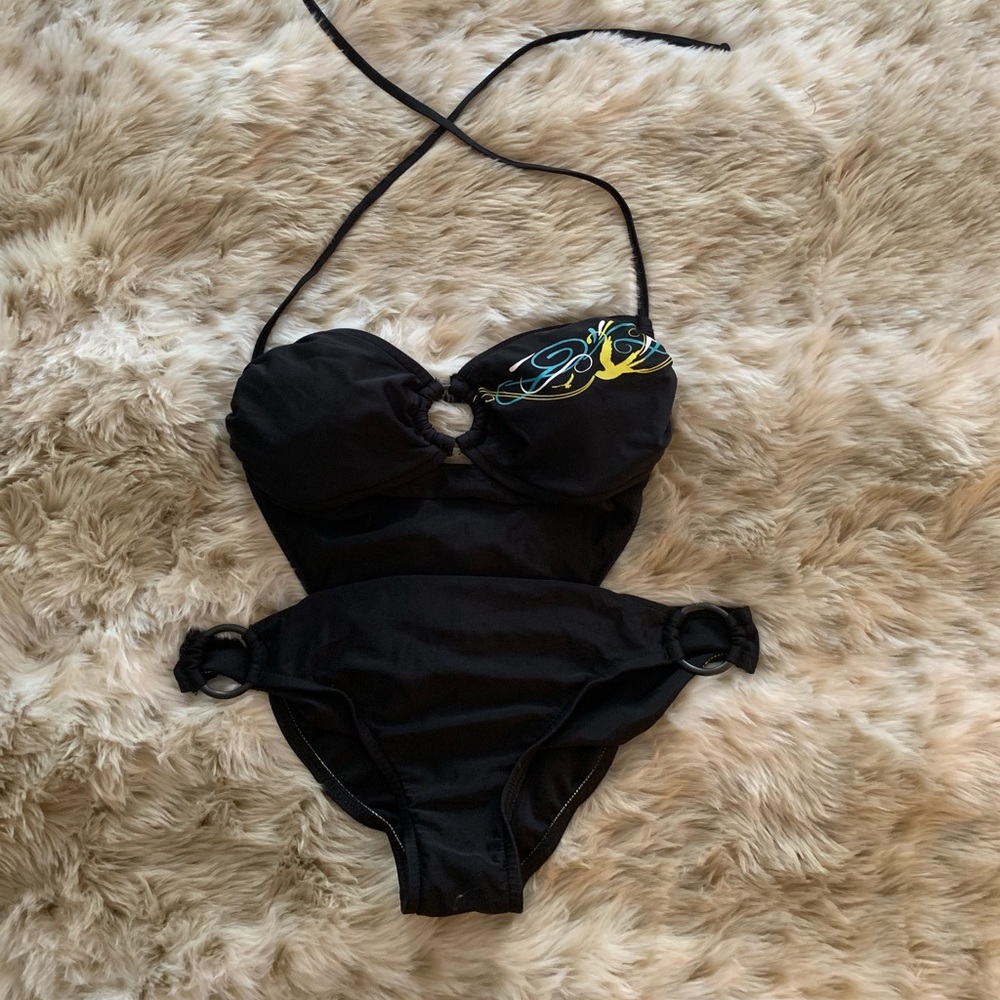 Black monikini